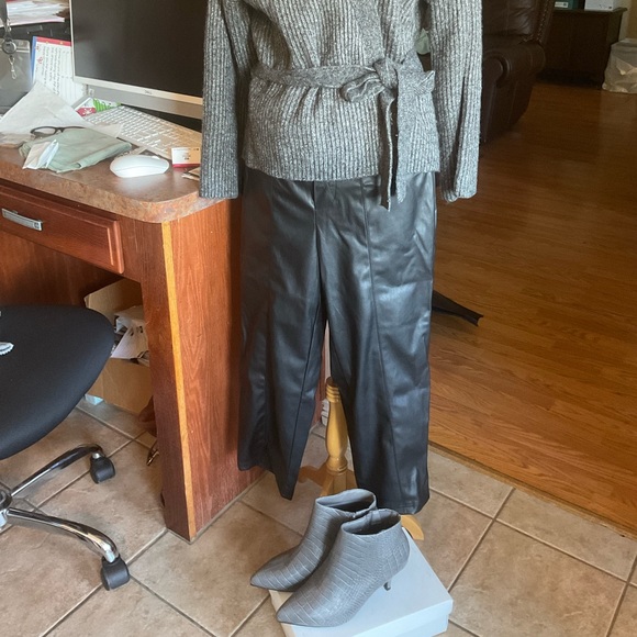 Guess Gray ES Kimono SLV Luiza Wrap Cardi Size S, NWT - Picture 4 of 16